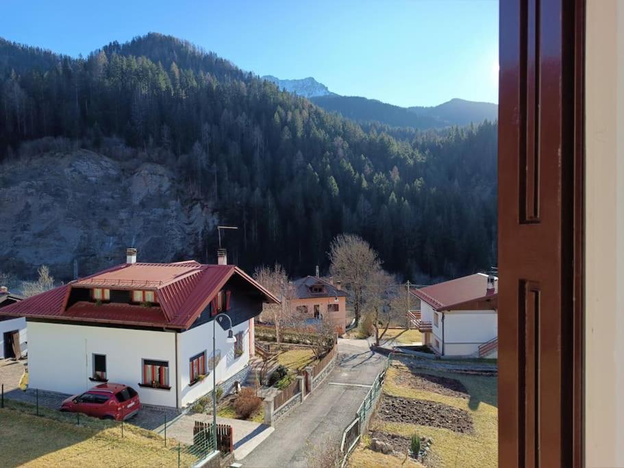 Vicino Zoncolan+Netflix E Wifi Lägenhet Treppo Carnico Exteriör bild